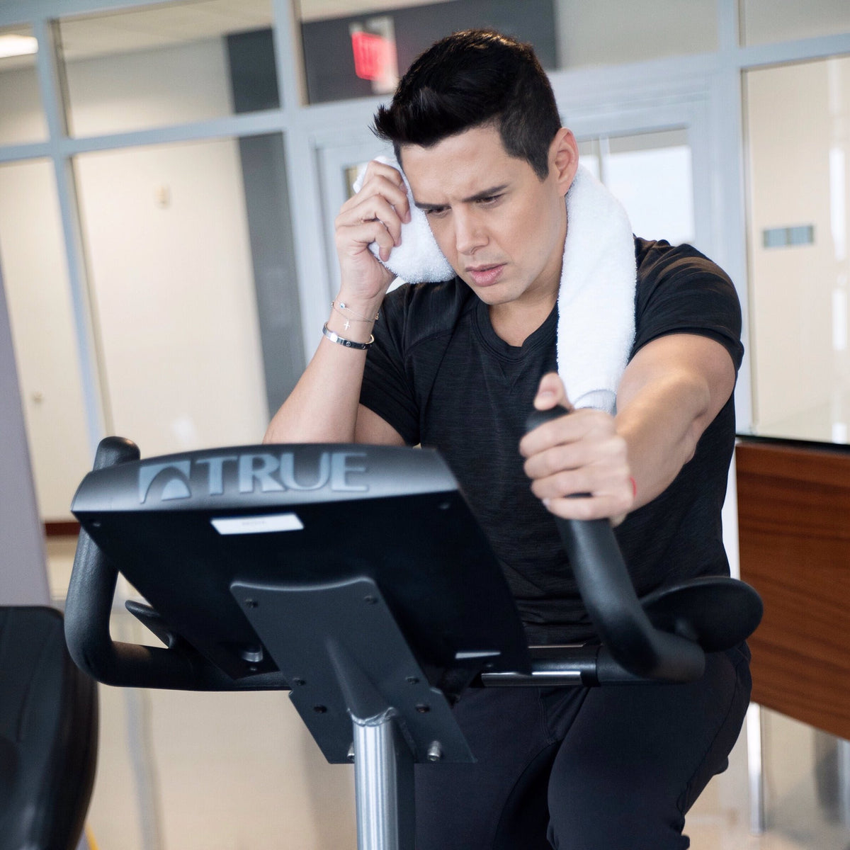 Does cardio make you burn fat? by Alejandro Chaban